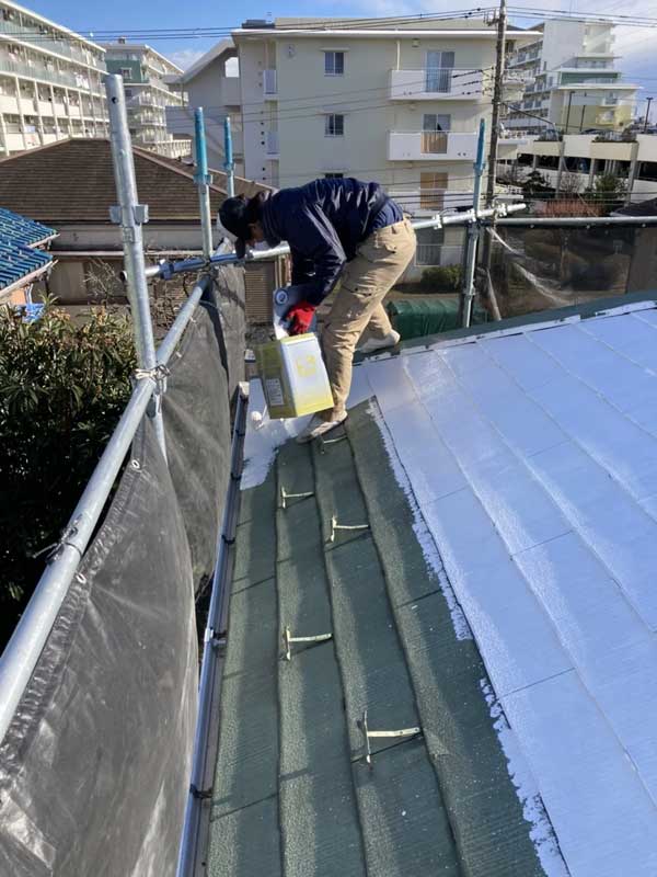 3 経験10年以上の職人が施工